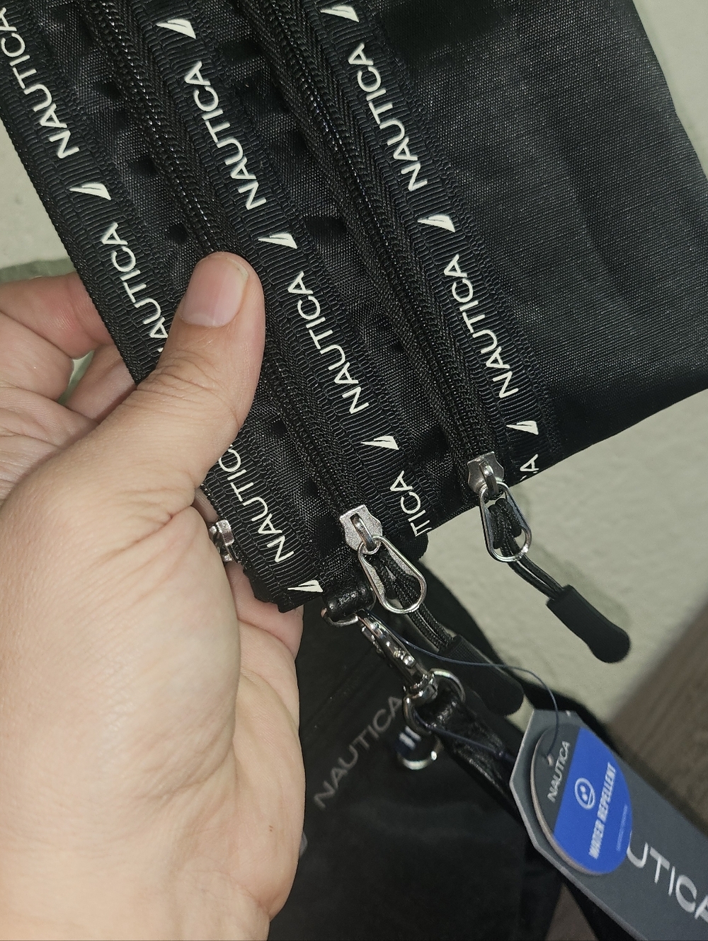 Nautica,wallet, And Pouch. - Picture 5 of 6